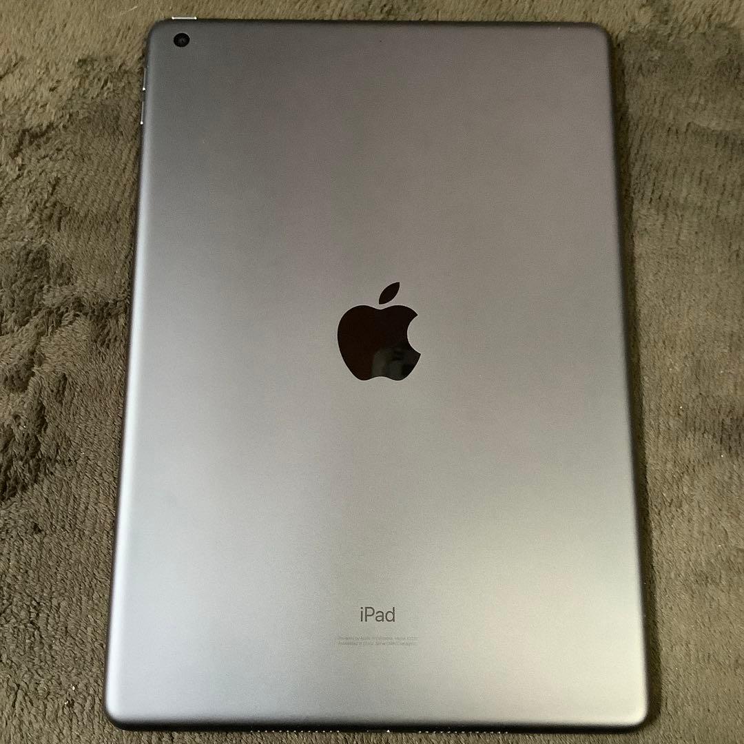 Apple iPad (第8世代) 32GB