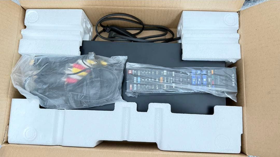 東芝　REGZA ブルーレイディスクレコーダー DBR-Z310 500GB