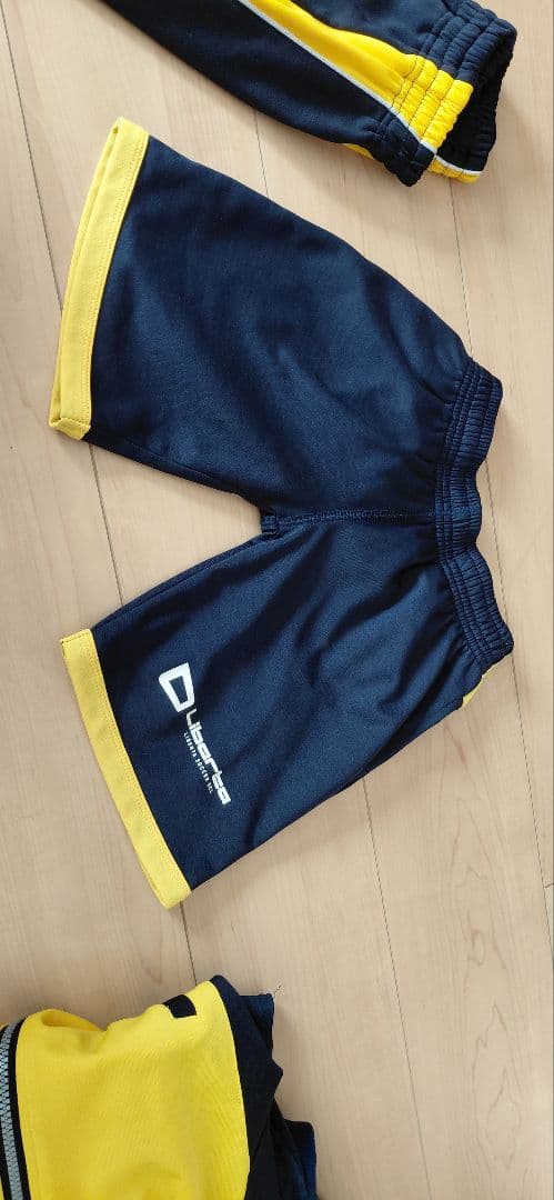 Liberta サッカーウェアとソックスセット　１１５センチ