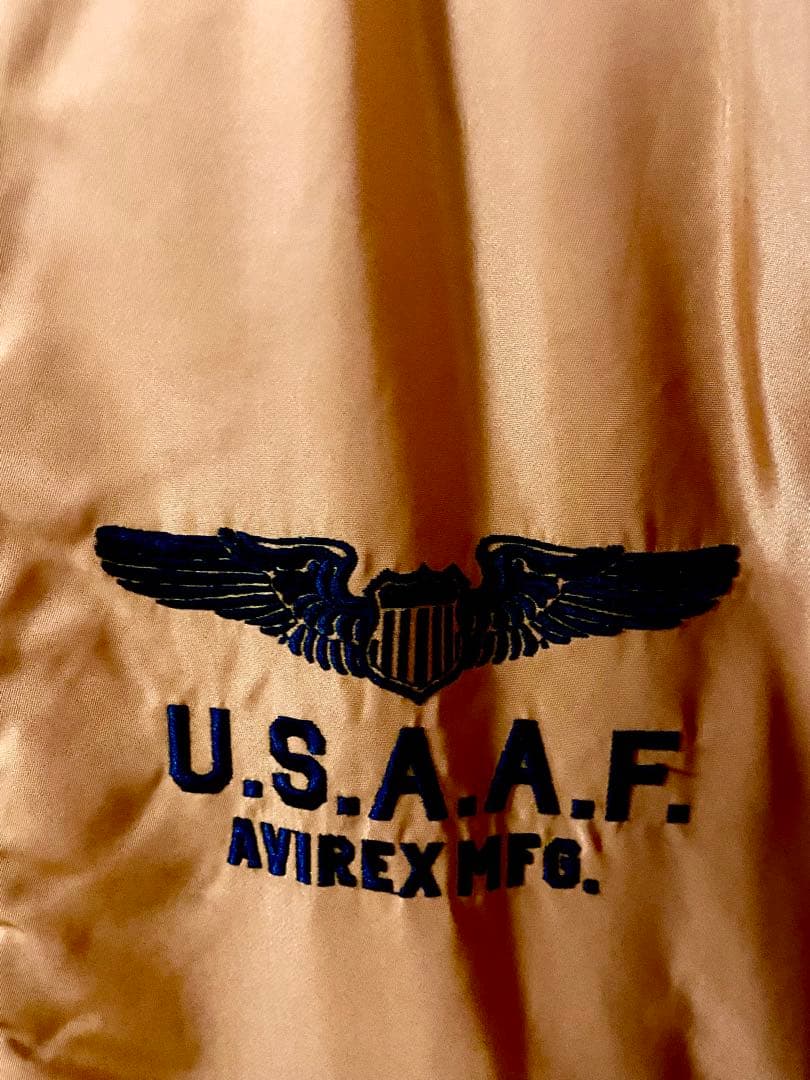 AVIREX・M A-1フライトジャケット・オレンジカラー・Ｌ《リバーシブル》