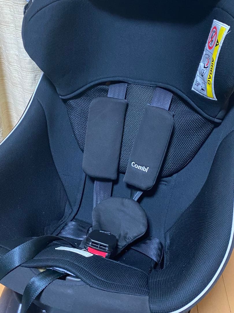 極美品 Combi クルムーヴスマート ISOFIX エッグショックNeo