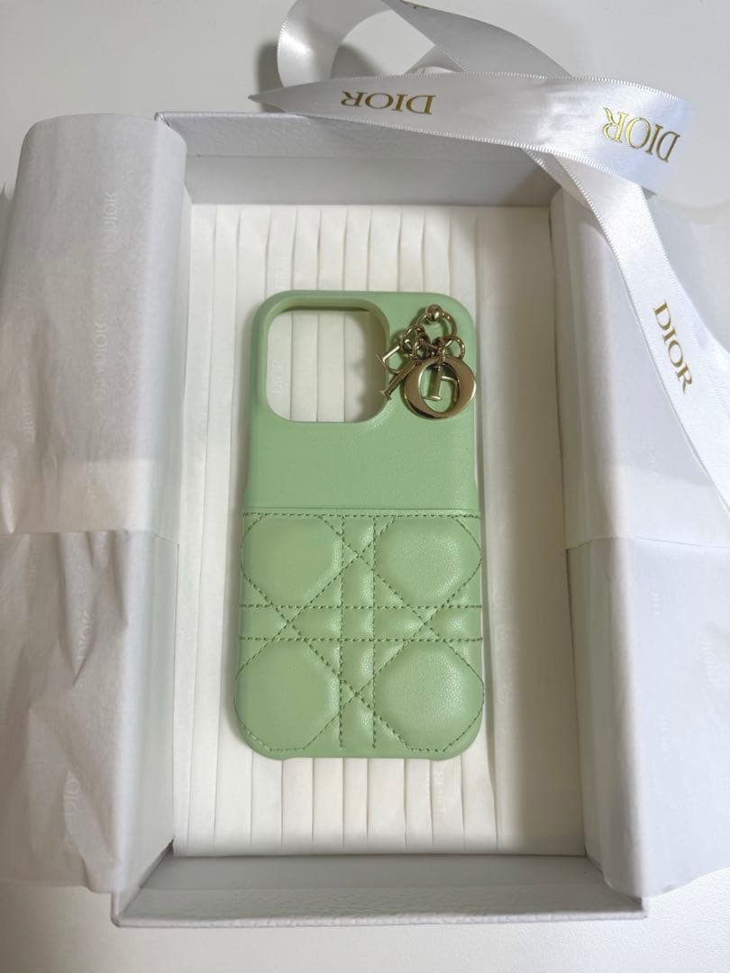 ［美品］DIOR パステルミント★iPhone15proケース