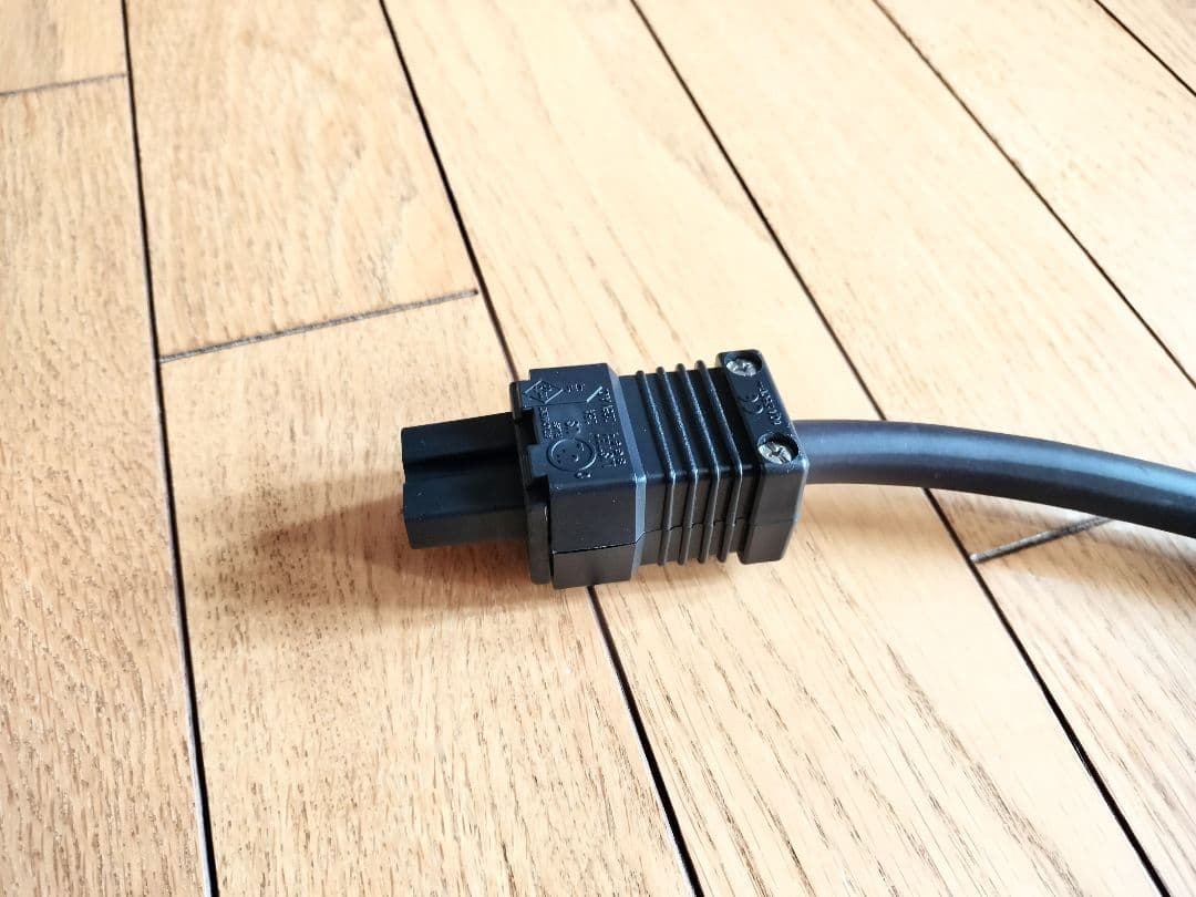 美品 furutech Flow-15 フルテック