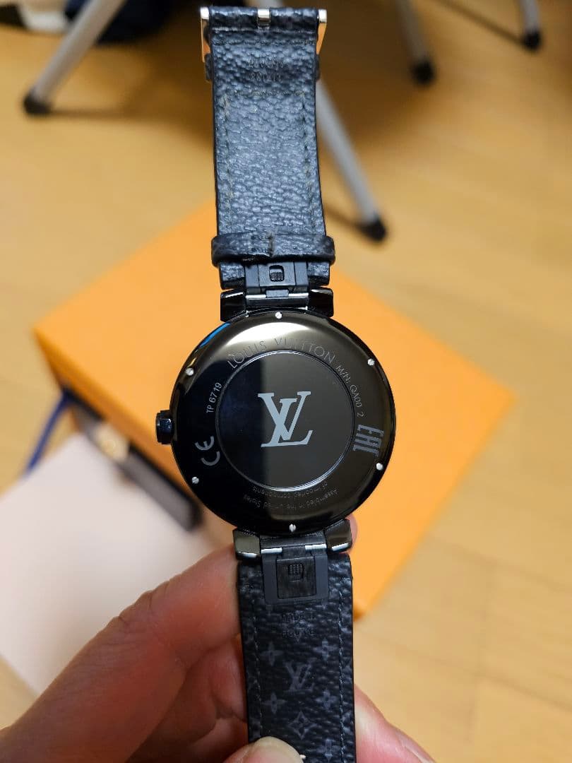 LOUIS VUITTON タンブール ホライゾン スマートウォッチv1