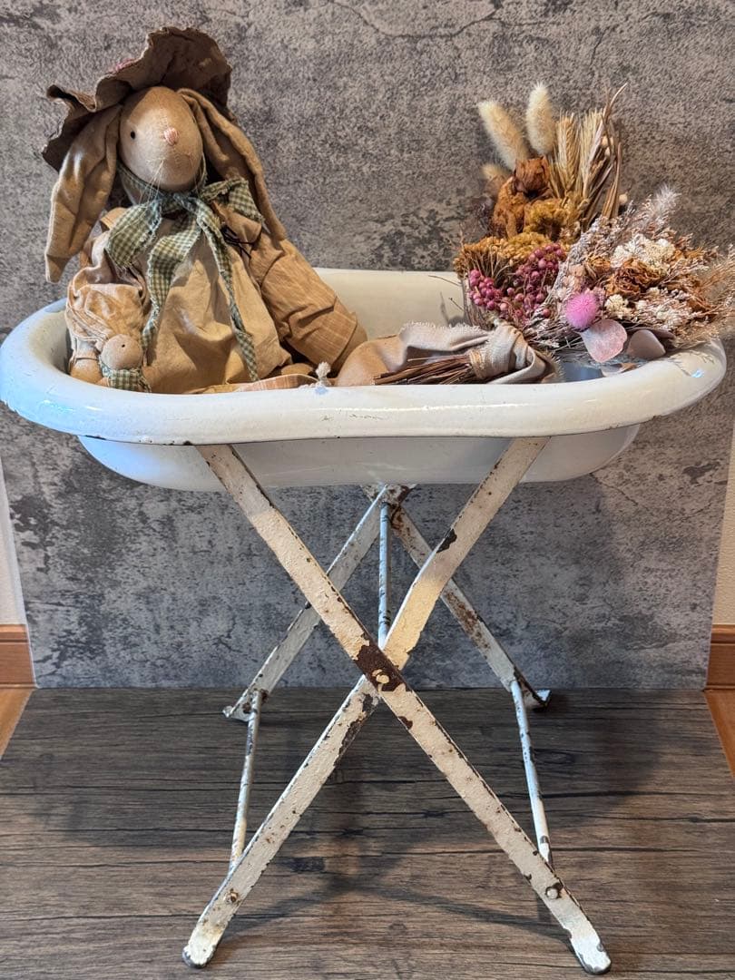 アンティーク　ベビーバス　琺瑯　ドールベッド　フランス