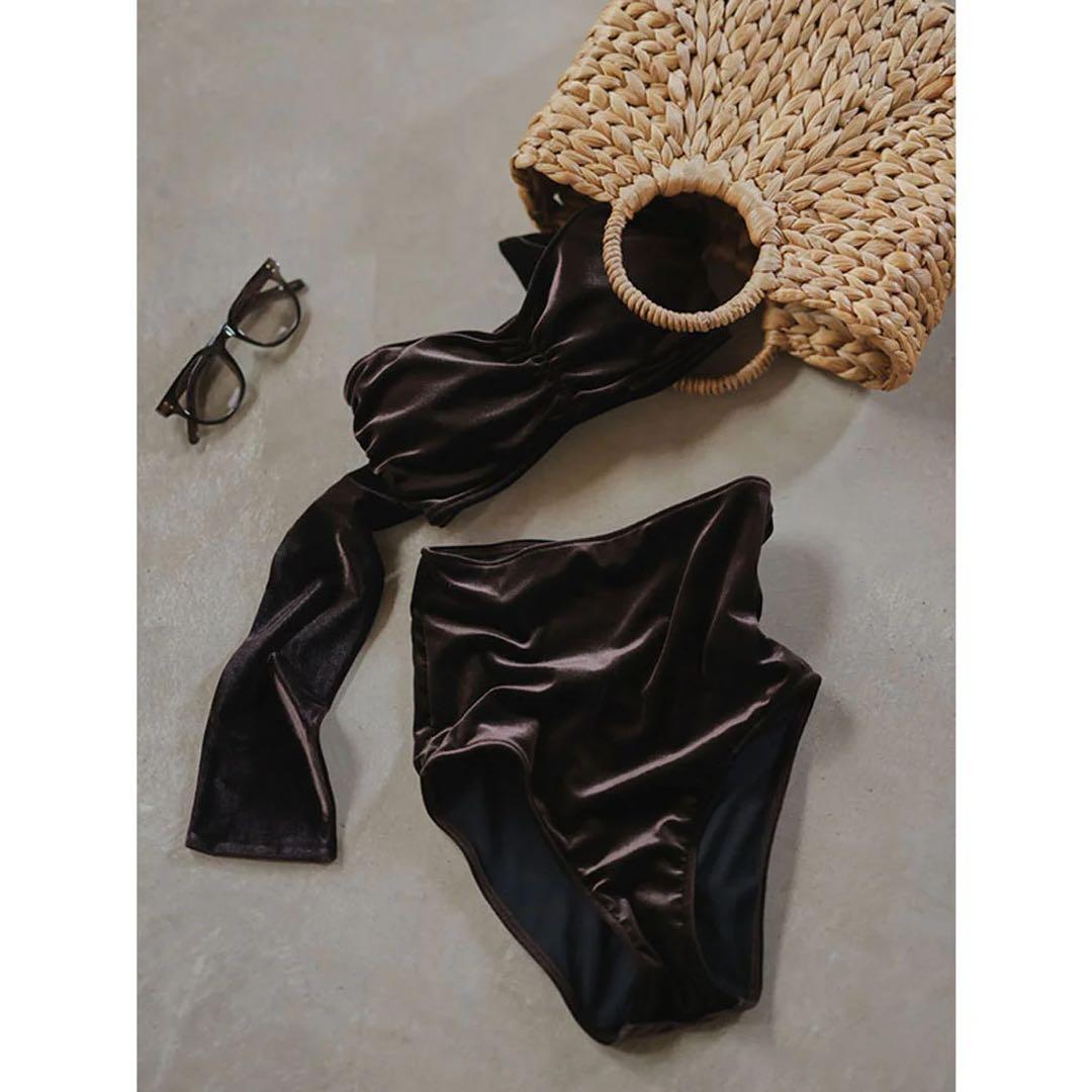 【新品未使用タグ付き】 anuans ベロアセパレートギャザースイムウエア 水着