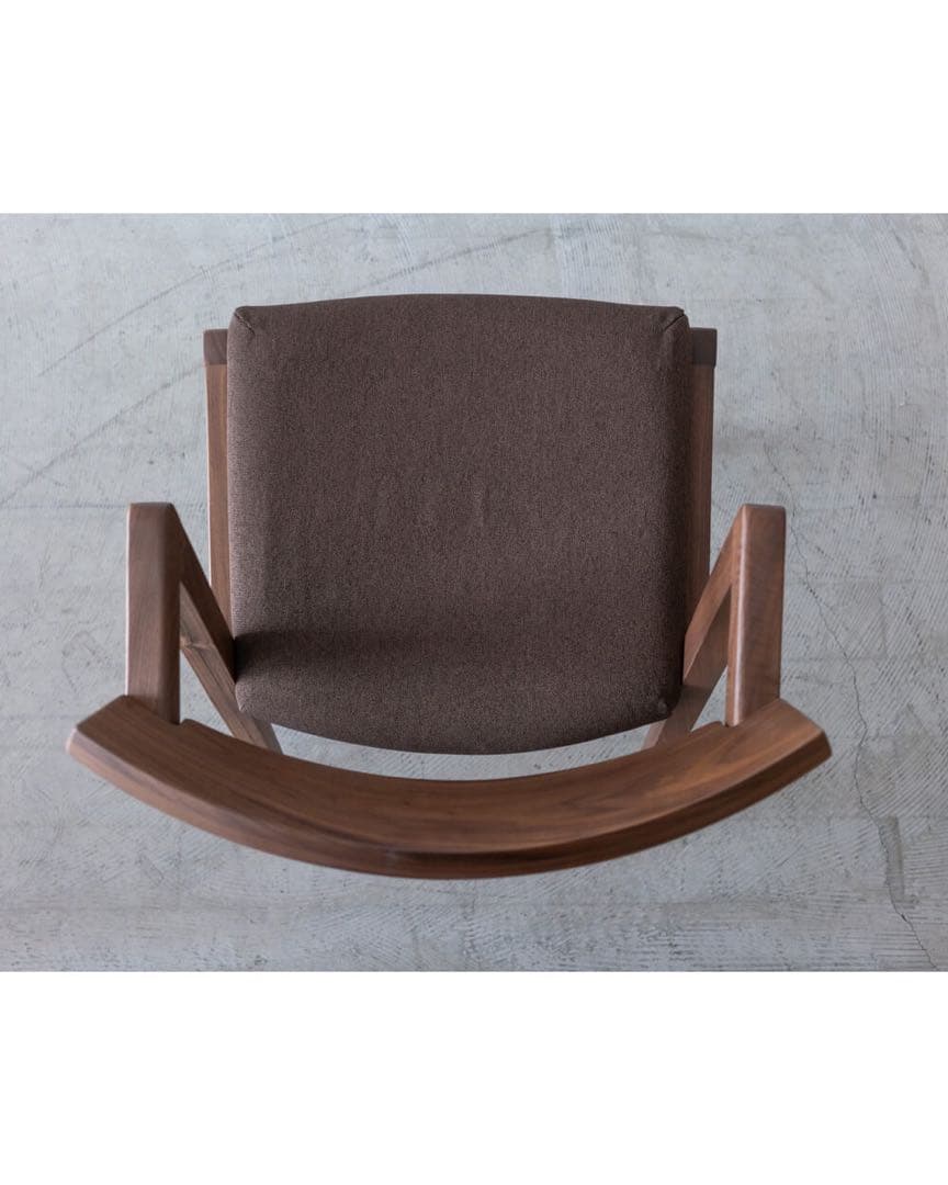 ダイニングチェア　ウォールナット　カバーリング　ウレタン