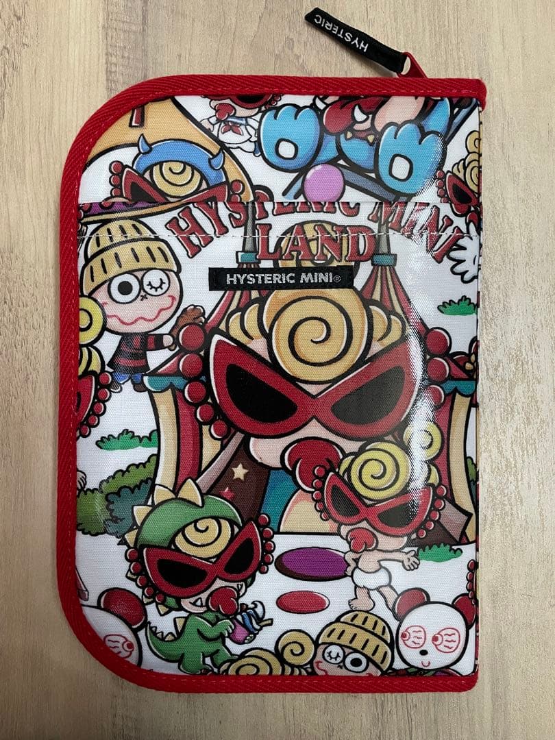 ヒステリックミニ　ヒスミニ　マルチケース　母子手帳ケース　L