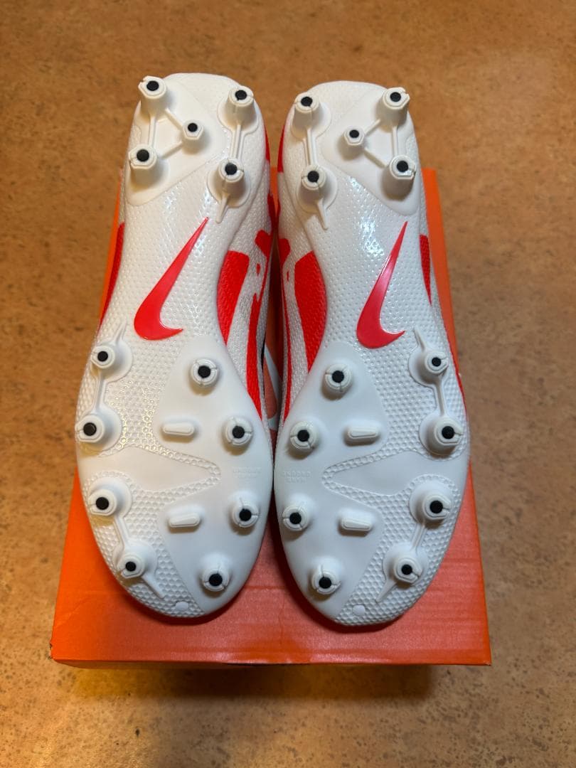 新品未使用 NIKE ZOOM VAPOR 15 PRO HG 25.5cm