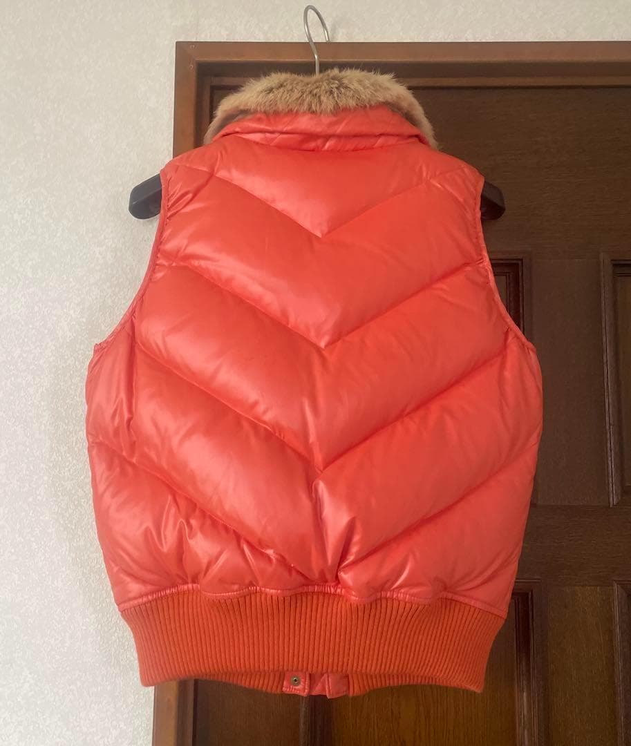 バーバリーブルーレーベル ダウンベスト ラビットファー ノバチェック ワッペン