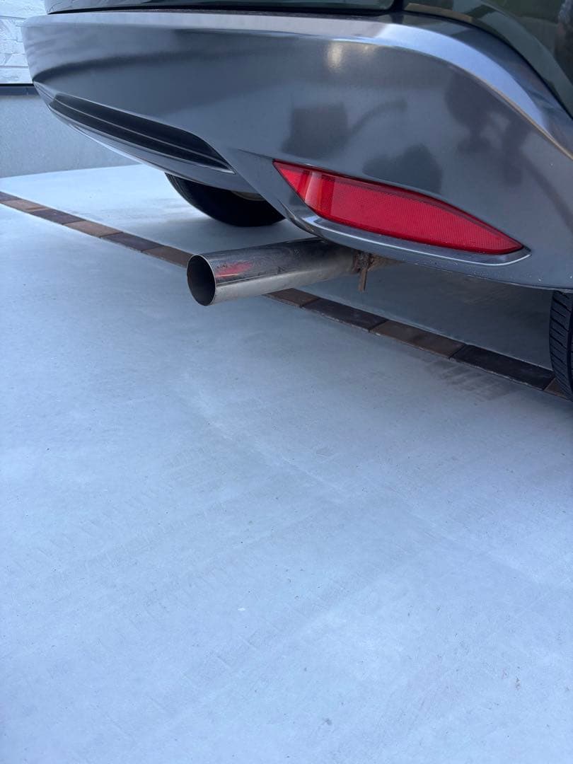 ヴェゼル　ru3 マフラー