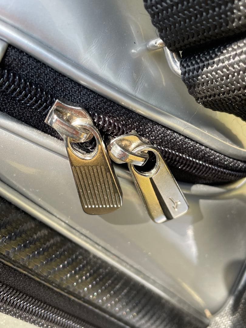 訳あり　新品未使用品　MIZUNOミズノ キャディバッグ9.5型　シルバー