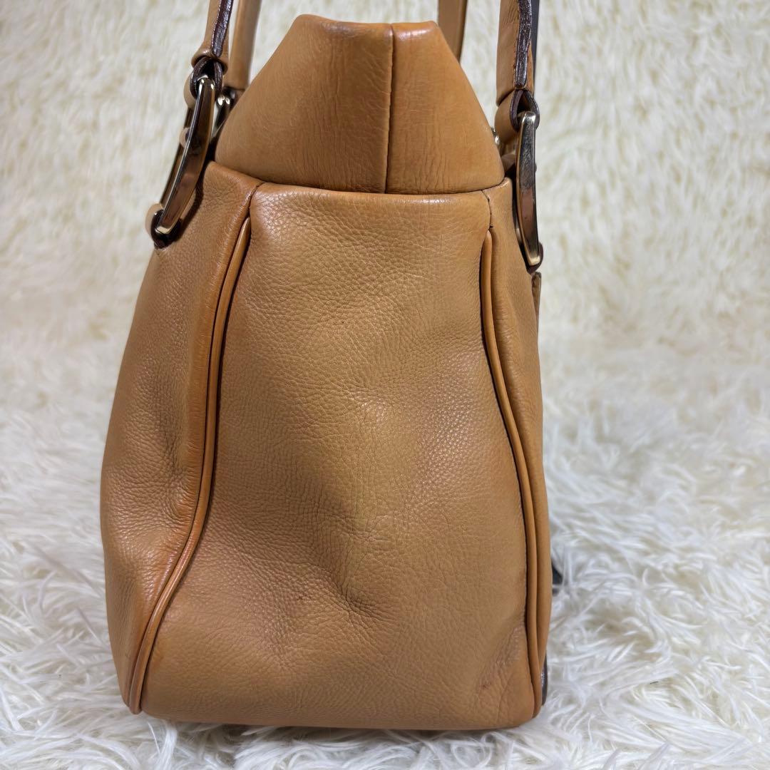 【大人気✨】　CELINE セリーヌ　トートバッグ 肩掛け 金具 レザー