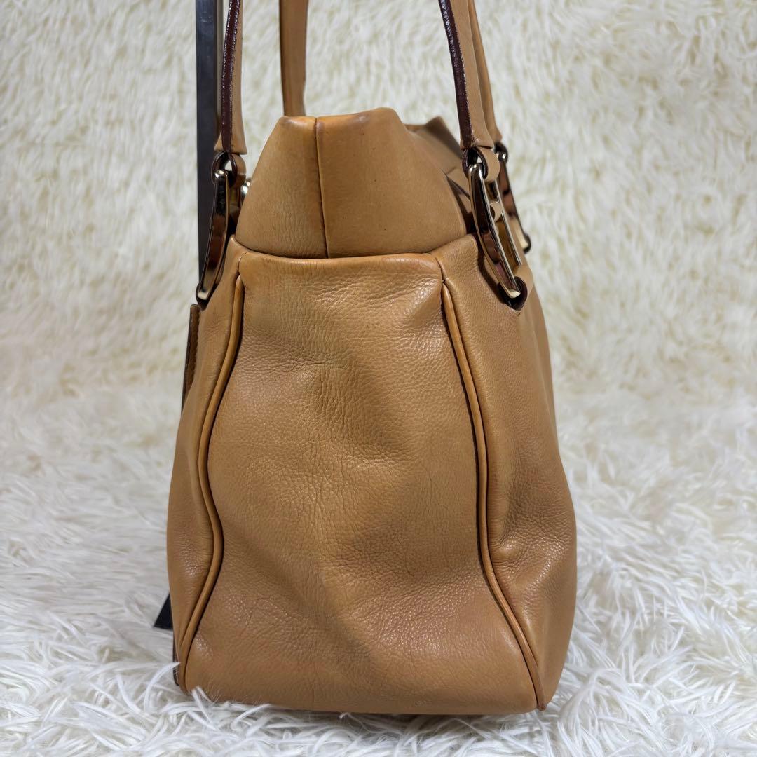 【大人気✨】　CELINE セリーヌ　トートバッグ 肩掛け 金具 レザー