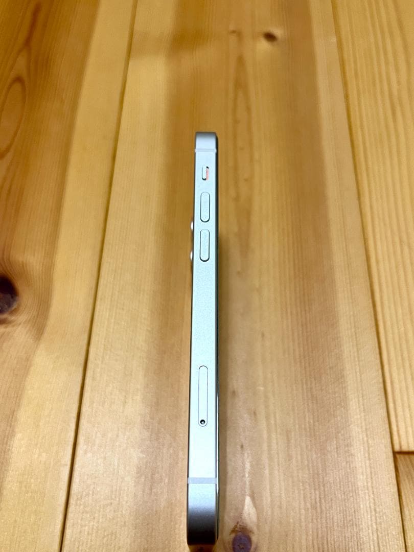 【美品】iPhone 12 mini 64GB SIMフリー/ 新品フィルム付