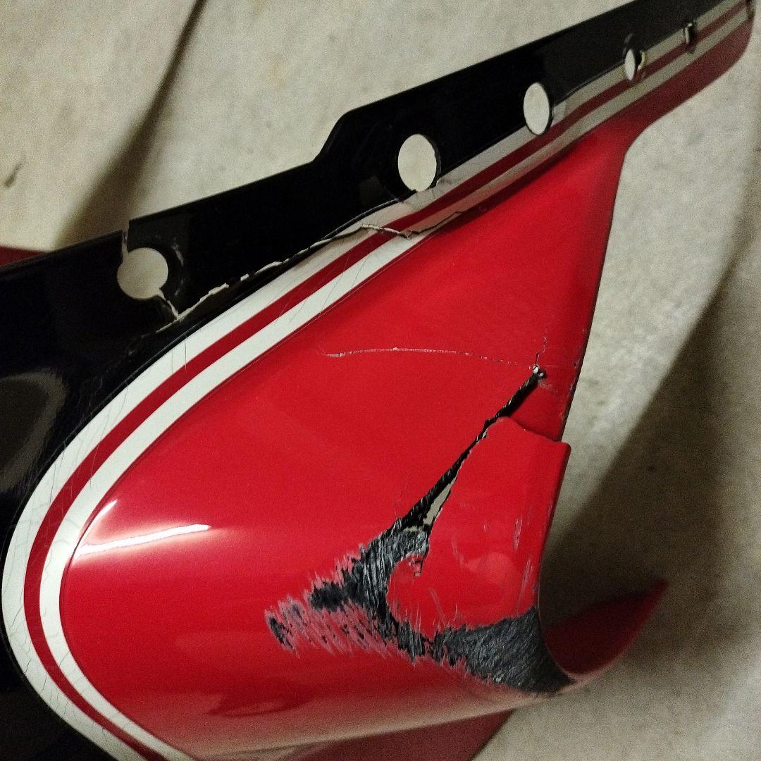 スズキ GS1200SS　アッパーカウル　黒赤ヨシムラカラー