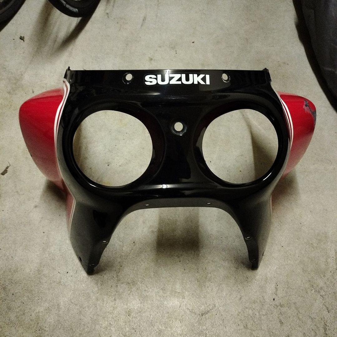 スズキ GS1200SS　アッパーカウル　黒赤ヨシムラカラー