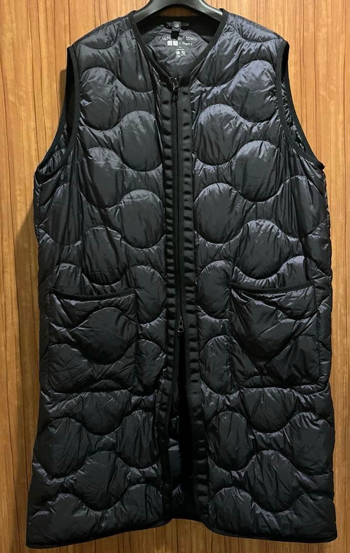 【UNIQLOx theory】ダウンロングベスト　黒　S