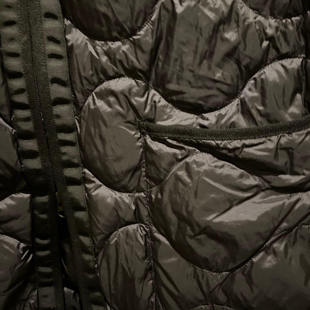 【UNIQLOx theory】ダウンロングベスト　黒　S