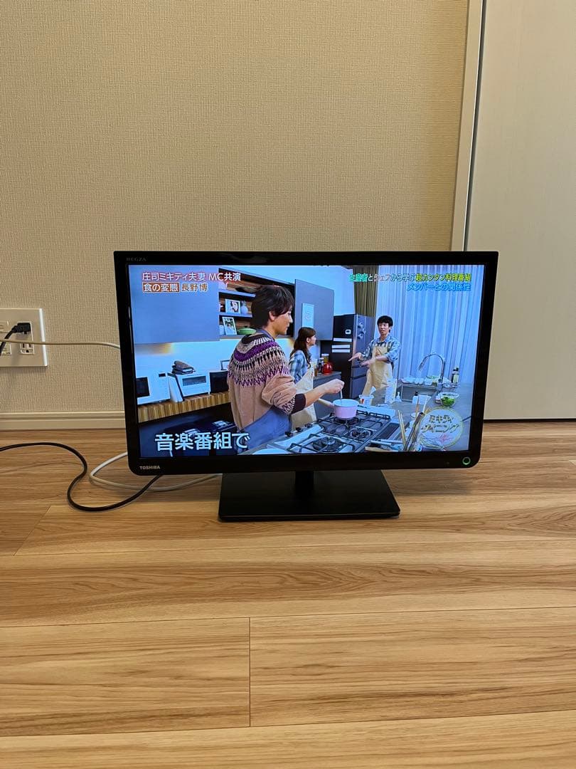 美品　ＴＯＳＨＩＢＡ　ＲＥＧＺＡ　23インチ 液晶 TV 23Ｓ8