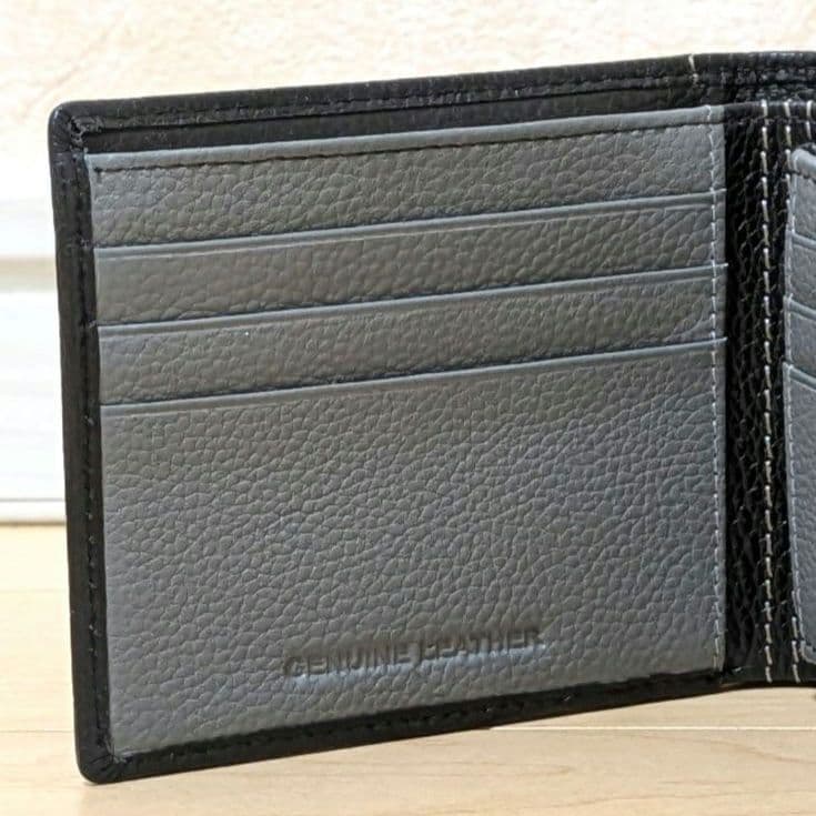 【新品】ダイネーゼ DAINESE レザーウォレット ２つ折り財布