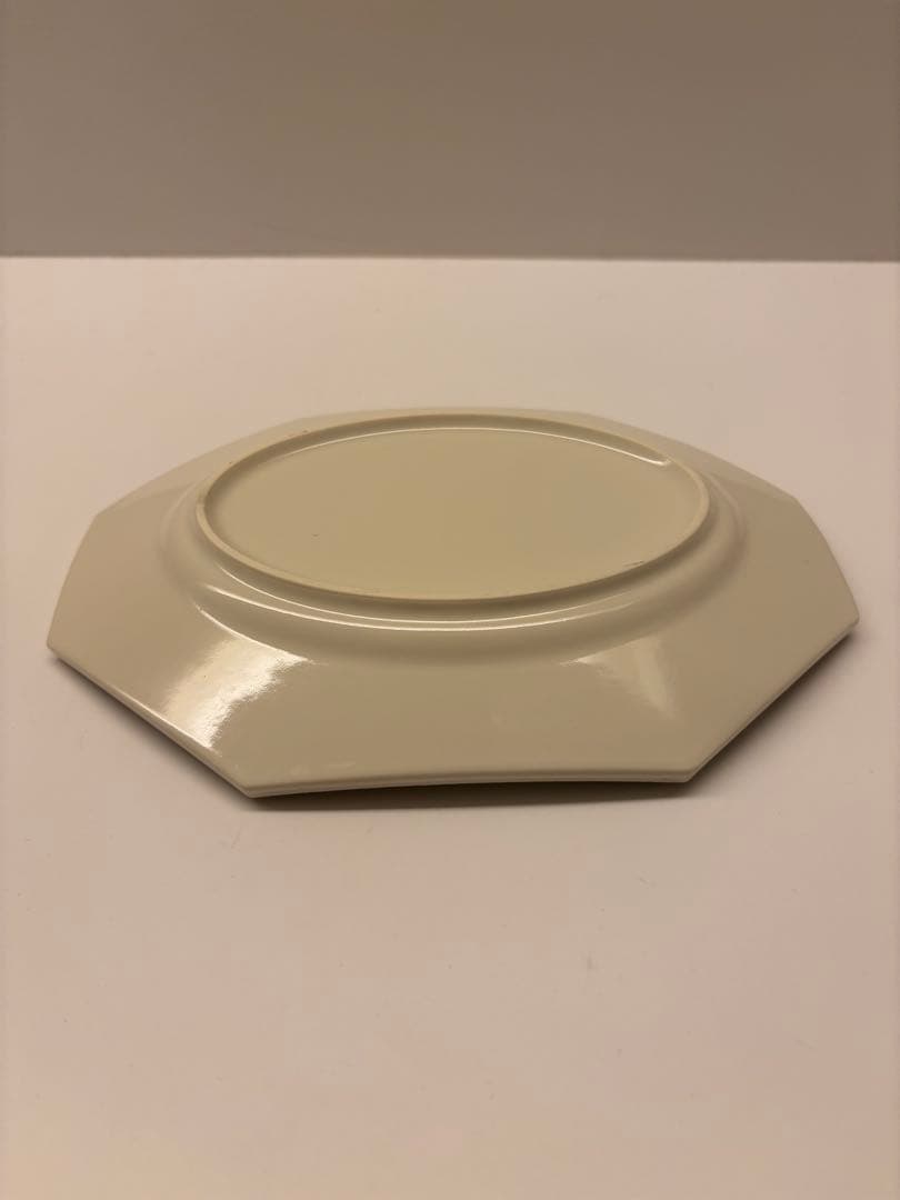 新品未使用 石川隆児 Oval Octogonal Plate White