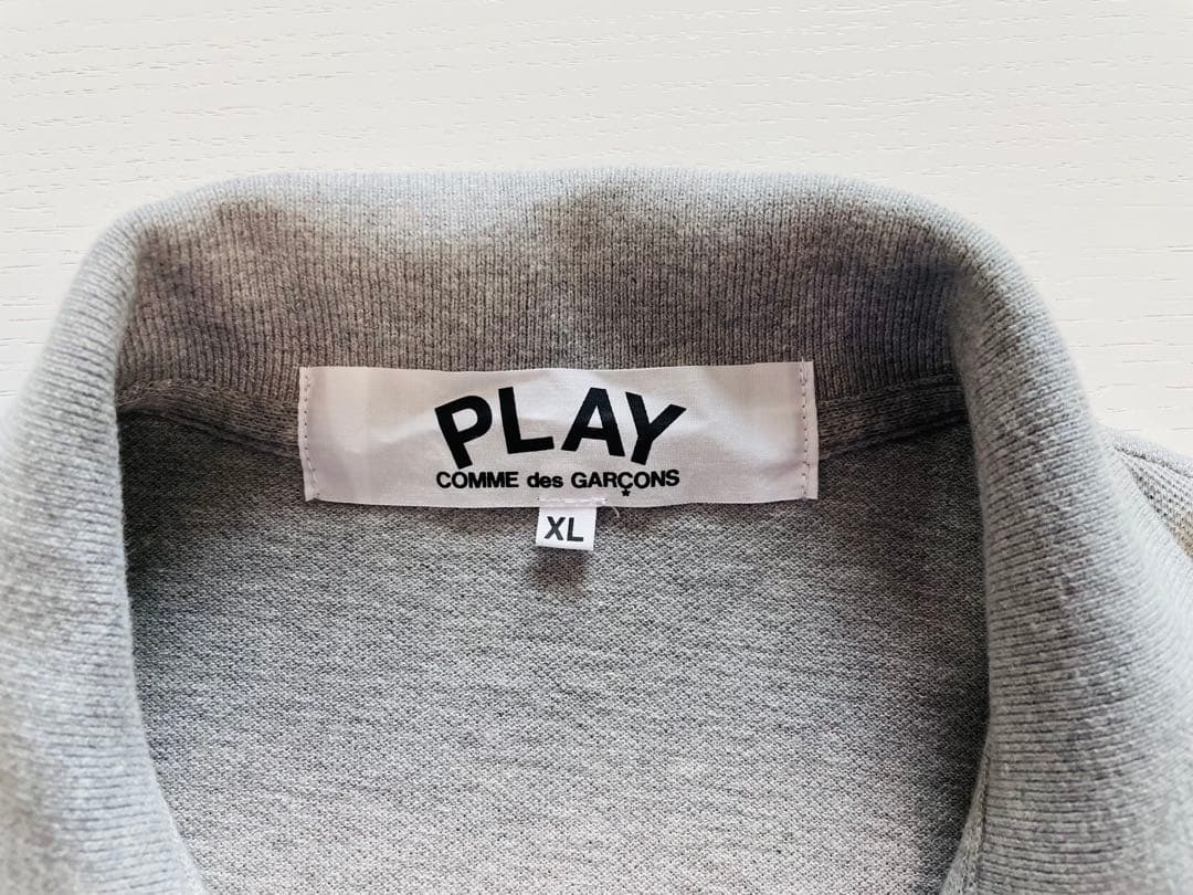 PLAY COMME des GARÇONS グレー ポロシャツ XL