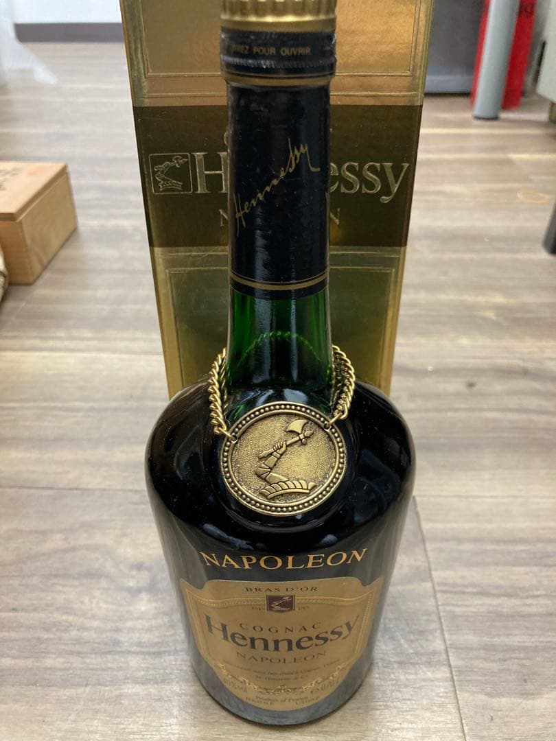 未開封　Hennessy Napoleon コニャック　3本まとめ売り