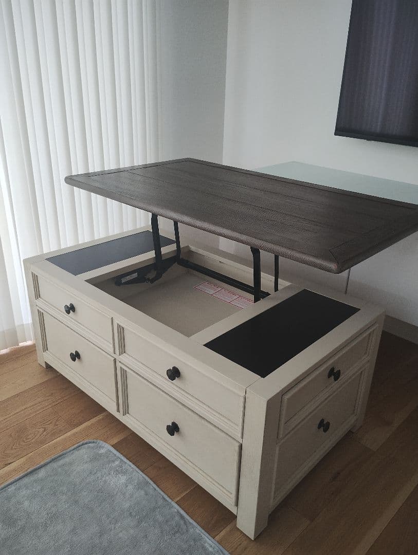 【送料込】アシュレイファニチャー センターテーブル　フレンチカントリー　アメリカ