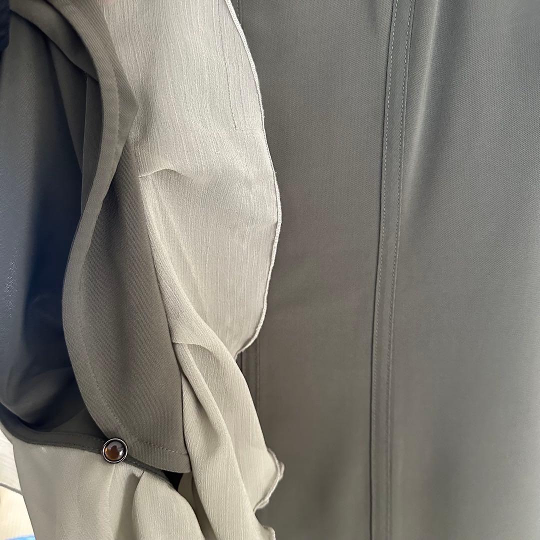 クヌースマーフ フリルスリーブワンピース カーキ Sサイズ