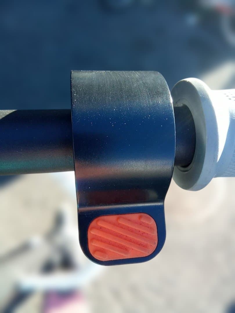 【充電器付】Segway-Ninebot F20A 電動キックボード セグウェイ