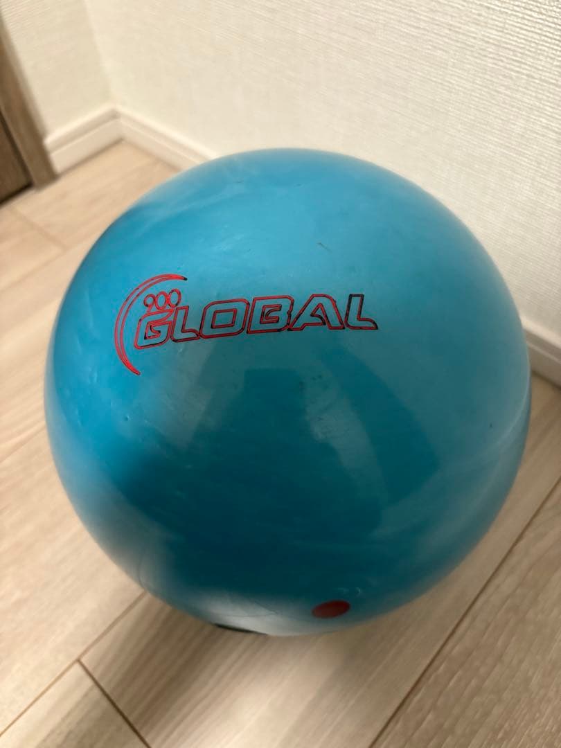 美品　900global ギアパーフェクトフォーミュラ 15P ボウリングボール