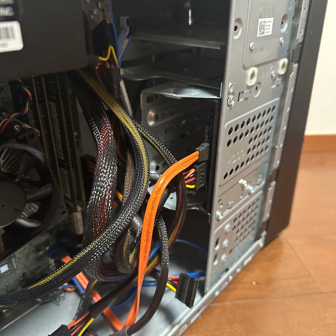 DELL XPS 8700 ジャンク　本体のみ