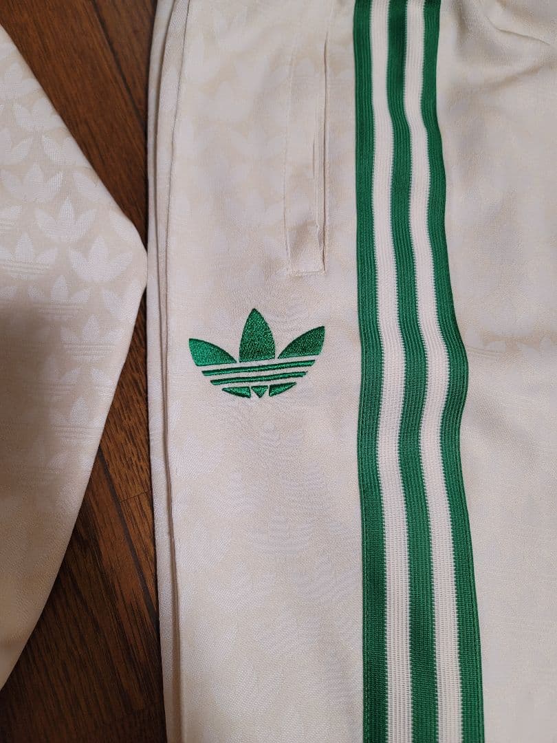 adidas アディカラー 70S モノグラム アディダス　ジャージ