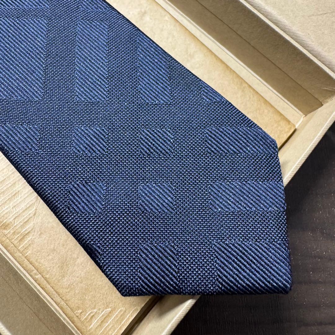 定価3.6万 バーバリー ノバチェック ナロータイ ネクタイ ネイビー 英国製