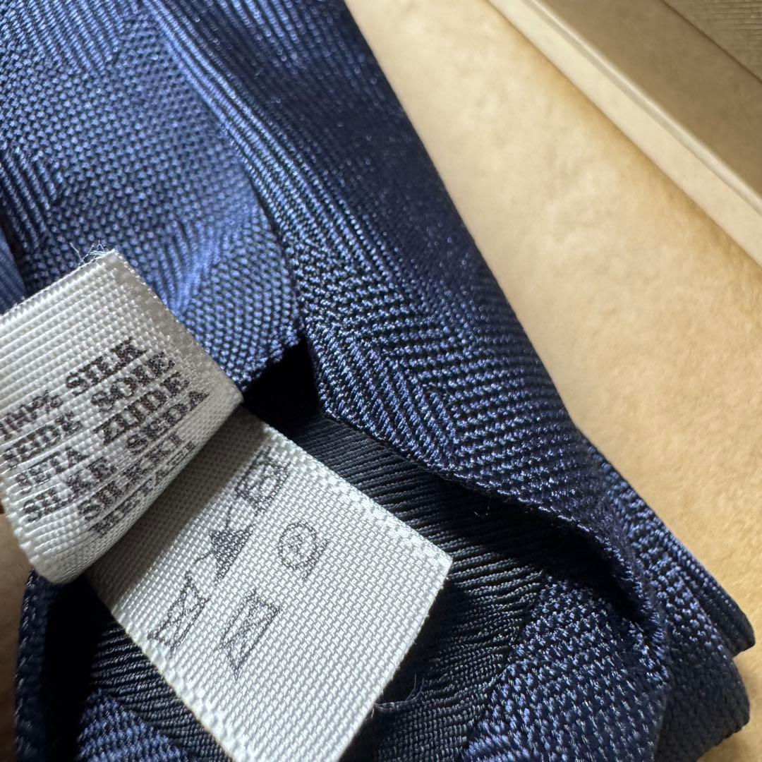 定価3.6万 バーバリー ノバチェック ナロータイ ネクタイ ネイビー 英国製