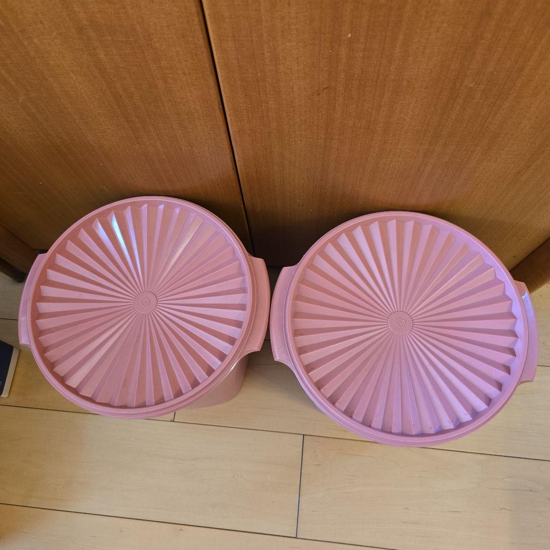 タッパーウェア　マキシクィーンデコレーター たっぷり10kg仕込める大容量サイズ