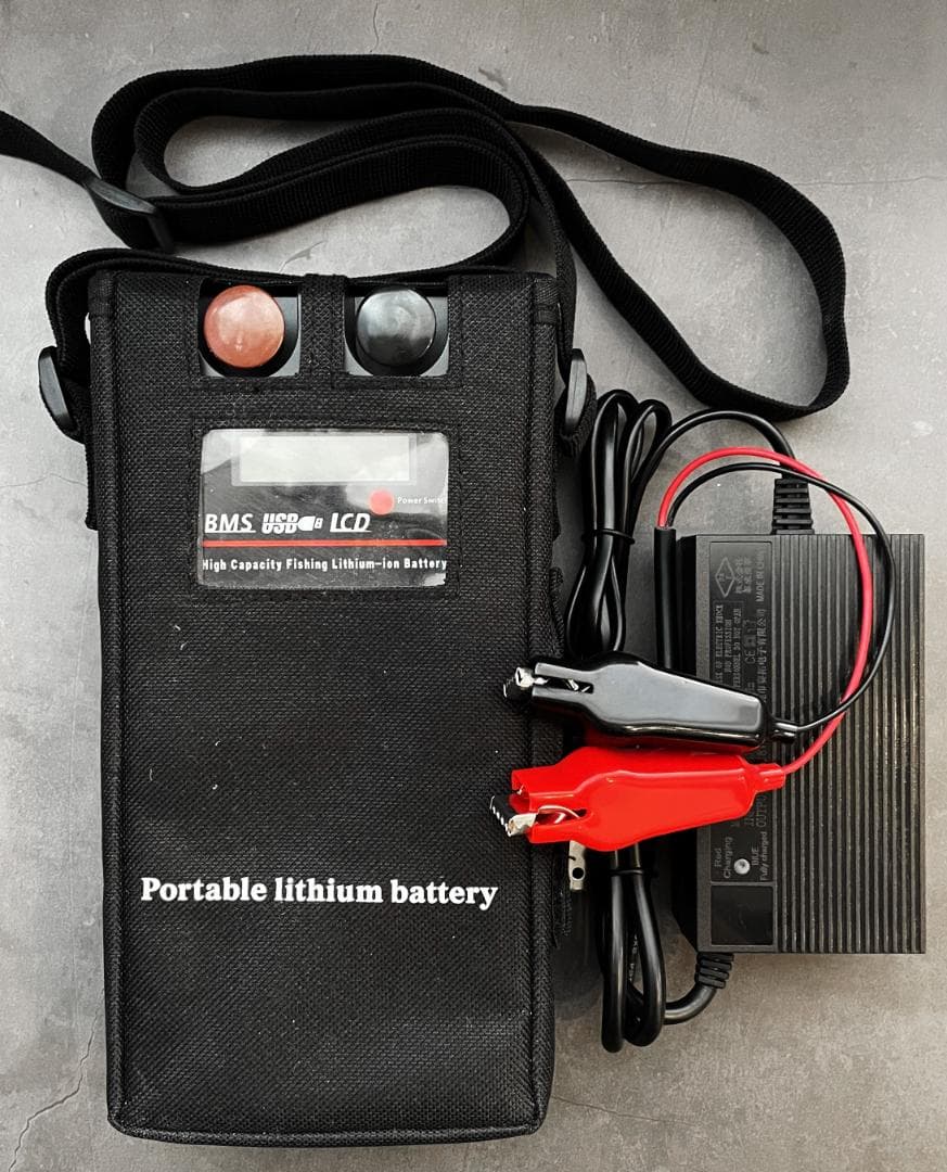 ほぼ未使用！DN-1700NS 電動リール用リチウムバッテリー（7800mAh）