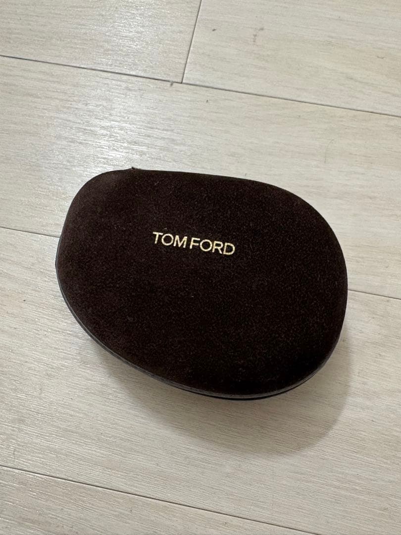 TOM FORD ブラック サングラス ケース付き
