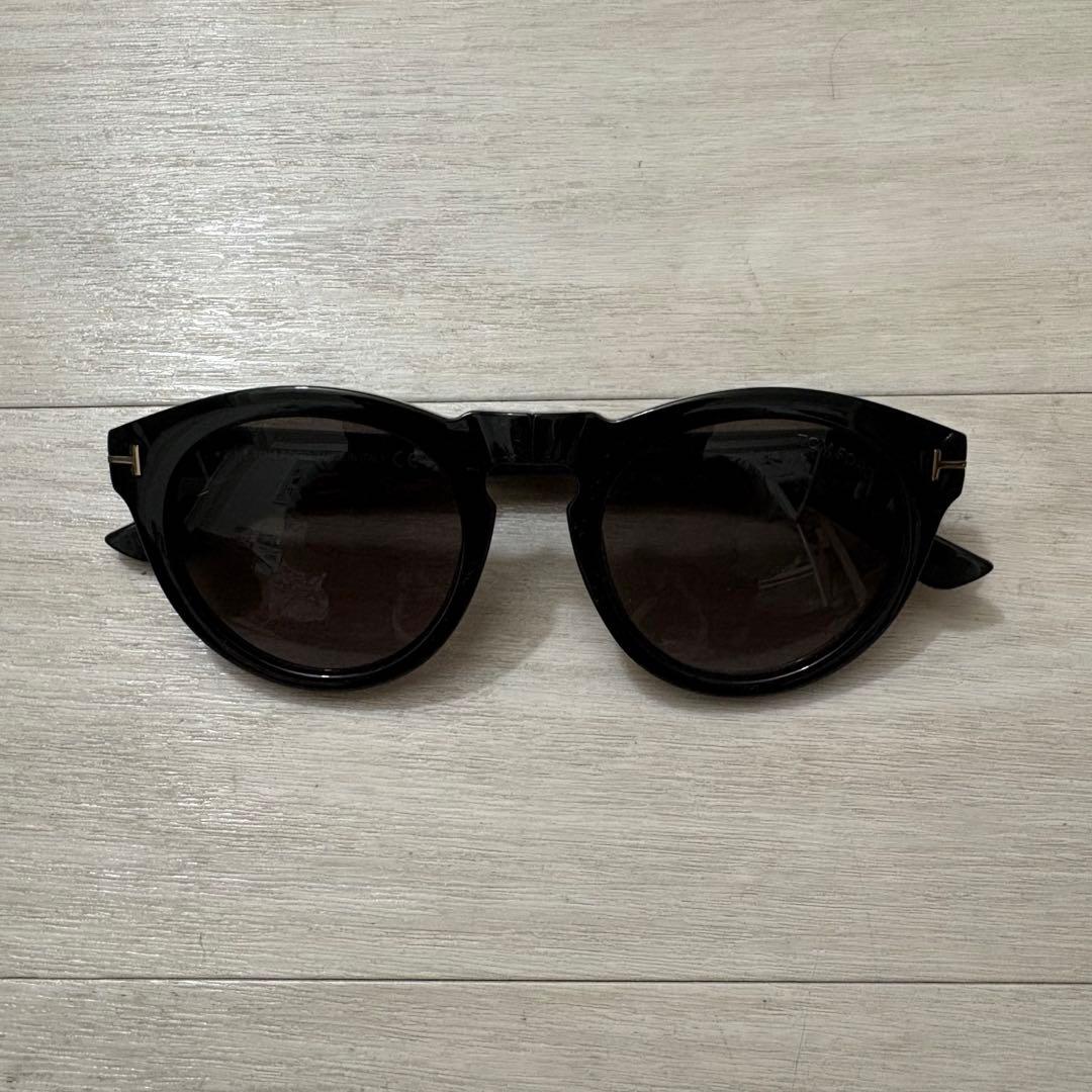 TOM FORD ブラック サングラス ケース付き