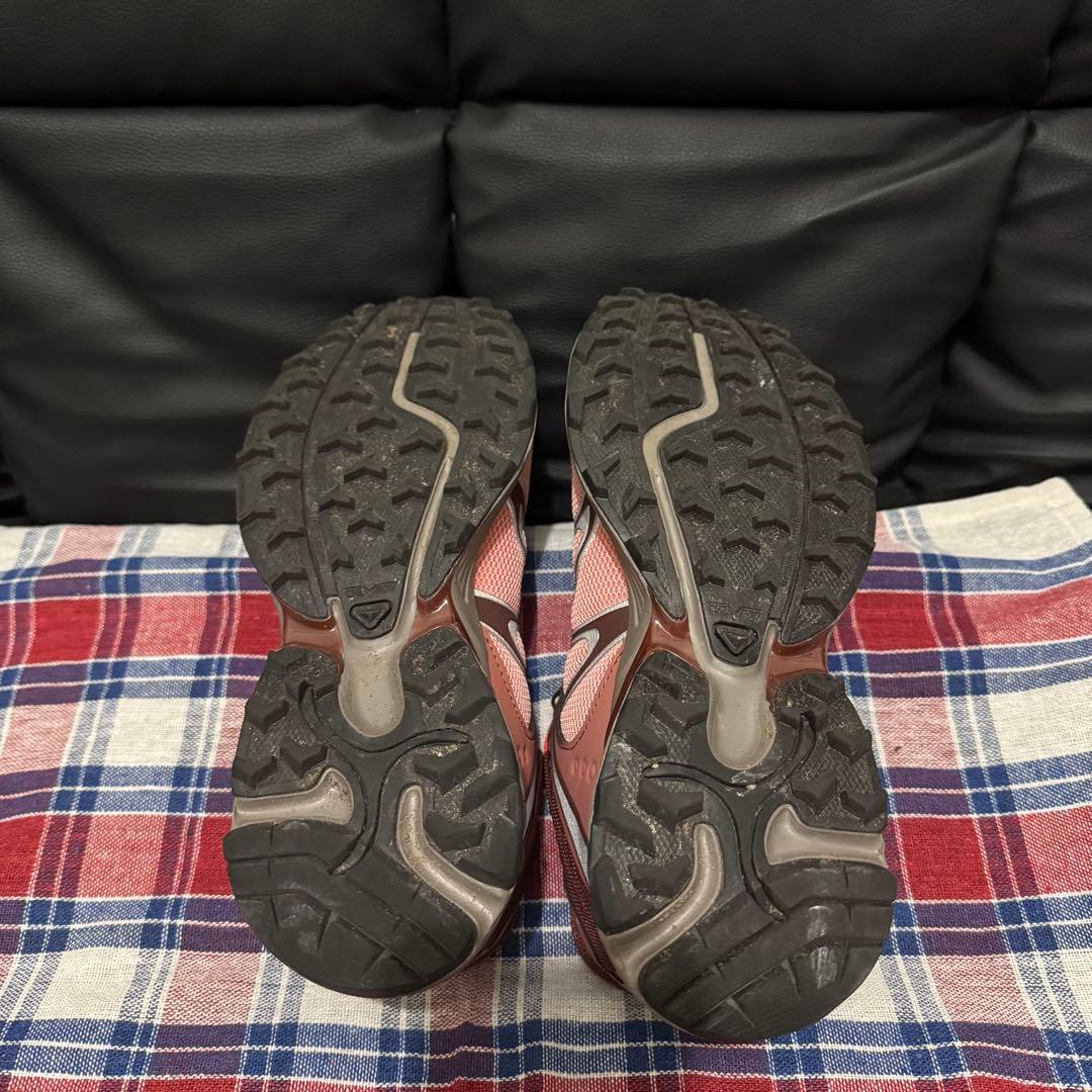 靴 SALOMON XT-WHISPER