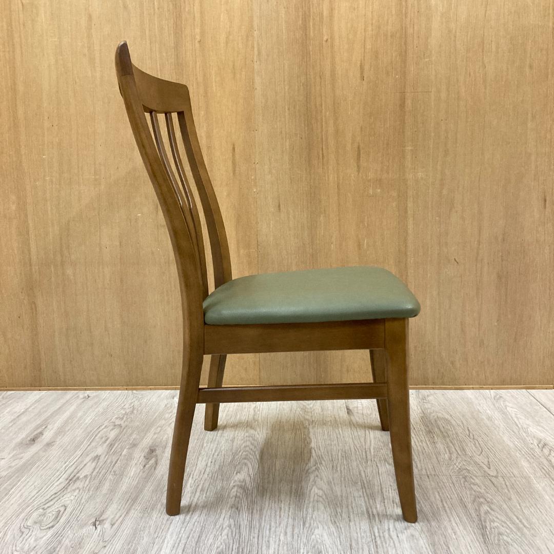 【カリモク】ダイニングチェア　椅子　食卓　B