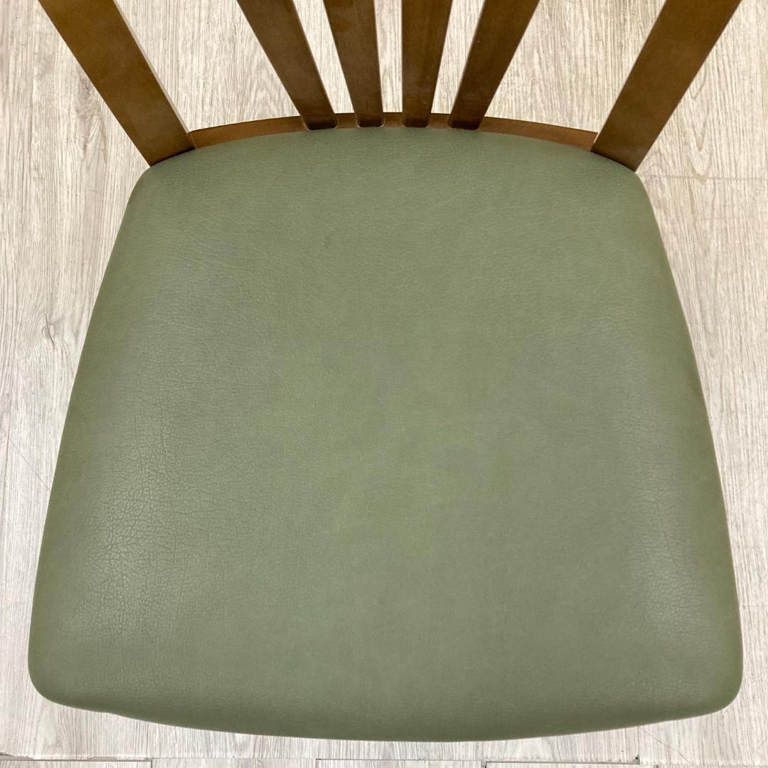 【カリモク】ダイニングチェア　椅子　食卓　B