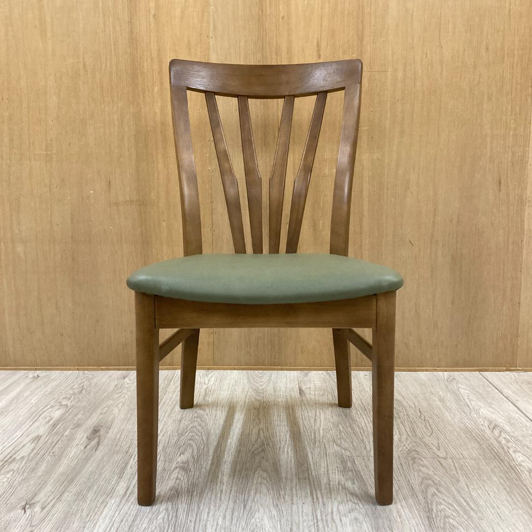 【カリモク】ダイニングチェア　椅子　食卓　B