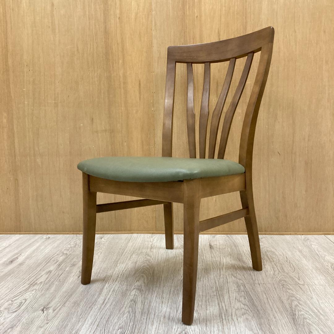 【カリモク】ダイニングチェア　椅子　食卓　B