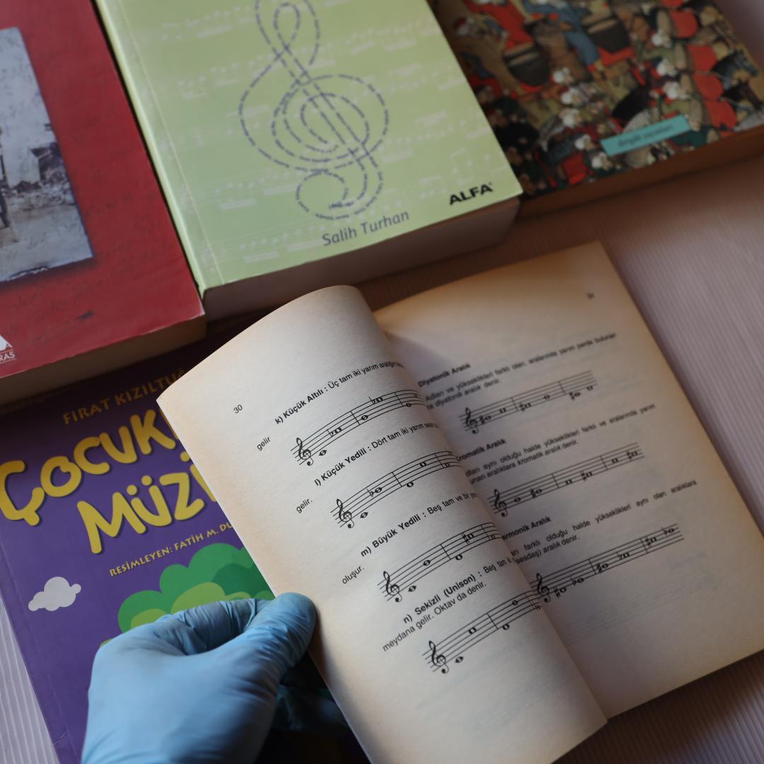 トルコ音楽　楽譜　理論書　音楽学