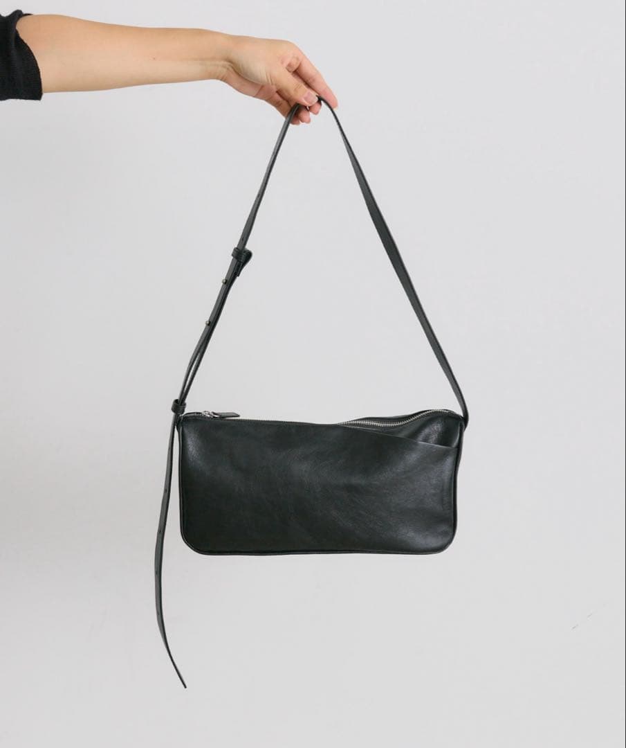 イアパピヨネ　ミニスワローマチショルダーバッグ