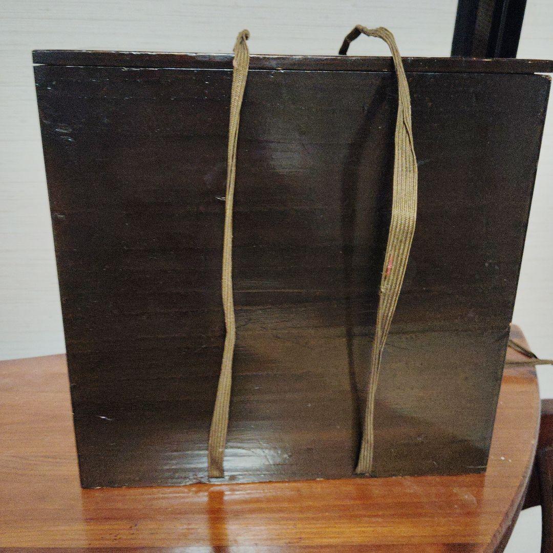 輪島塗、黒い漆器 椀 金色の葉模様5客