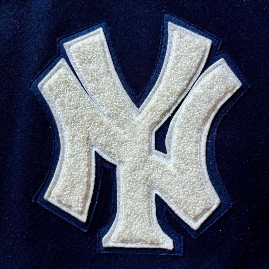 ジェニュイン マーチャンダイズ バイ スターター ヤンキース スタジャン M