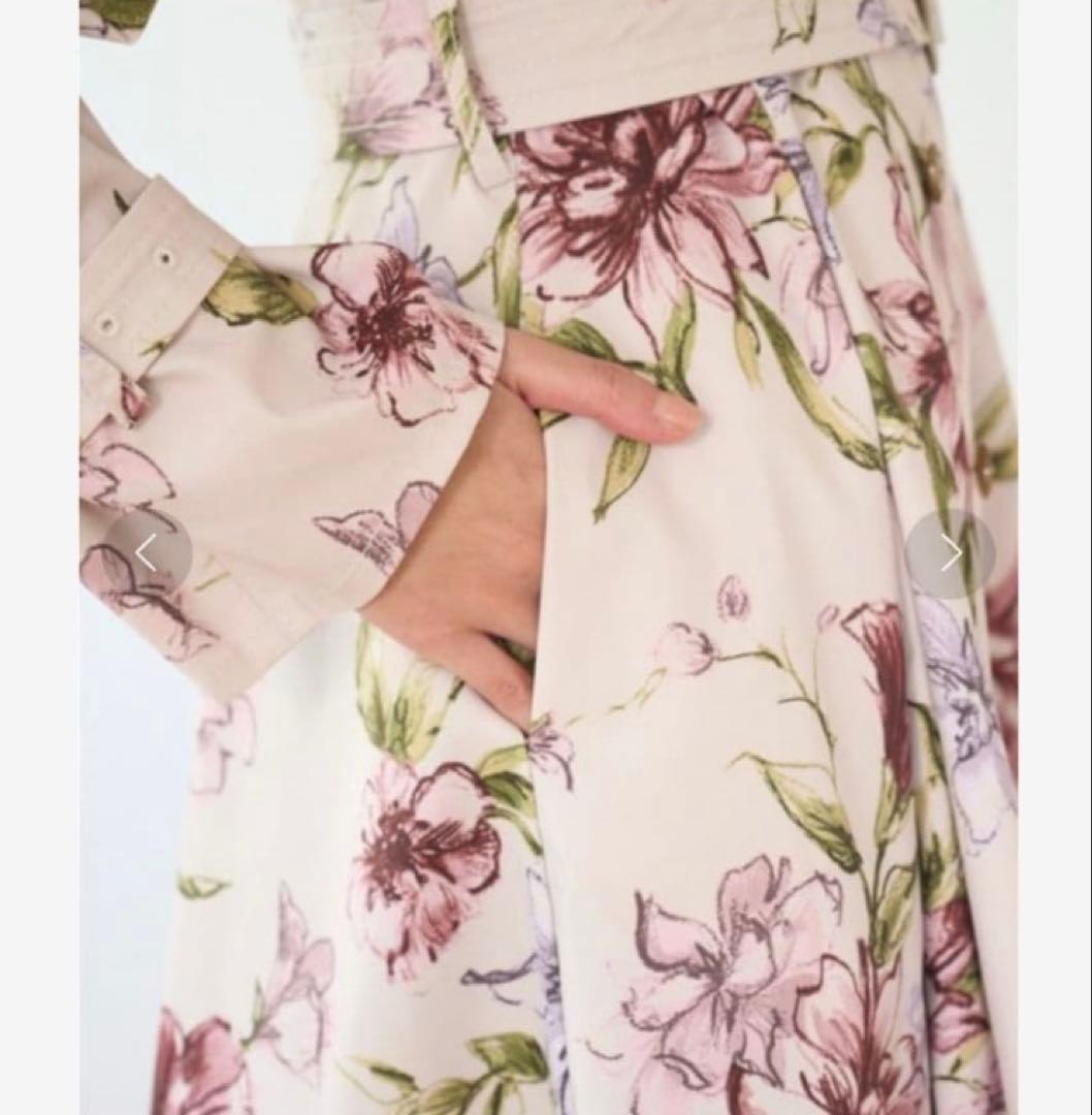 専用スナイデル　フラワー　コート　レアサイズ1 M 38000円位試着のみ極美品